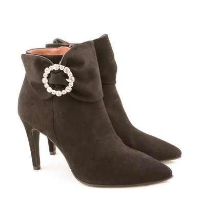 Velour H. Dianbo Black e8