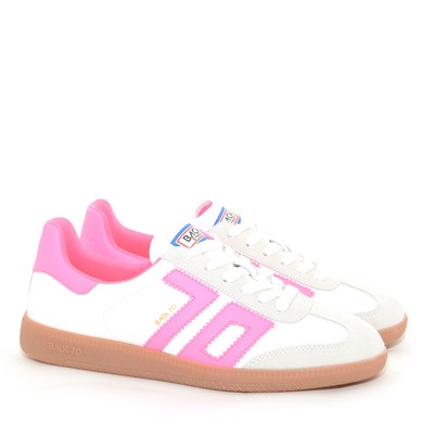 B4 Cloud White/ Fluor Pink