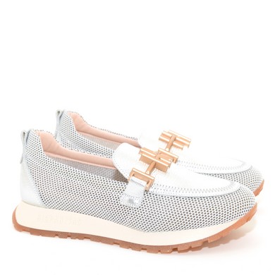 M56 HV253919 White/silver
