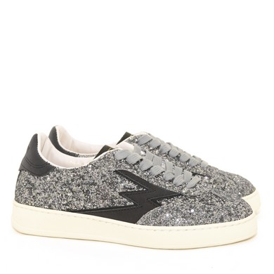 N3 CL I33 Black glitter