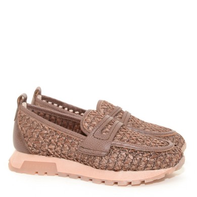 M69 RHV264856 Avellana