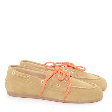 P20 Boat Loafer Tan
