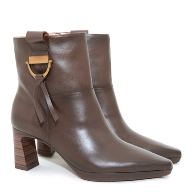 M89 HI265228 espresso