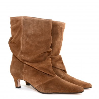 V50 Vexa drk brown suede