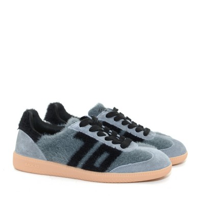 B24 Mohair gray/black