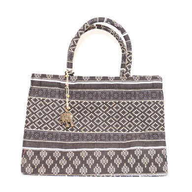 Anokhi tote groot 03