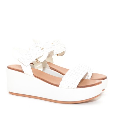 C54 123035 Crema