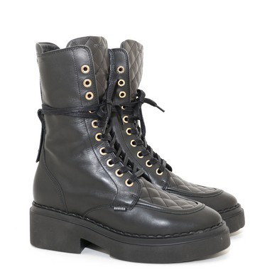 N25 Finn Aubine Black leather